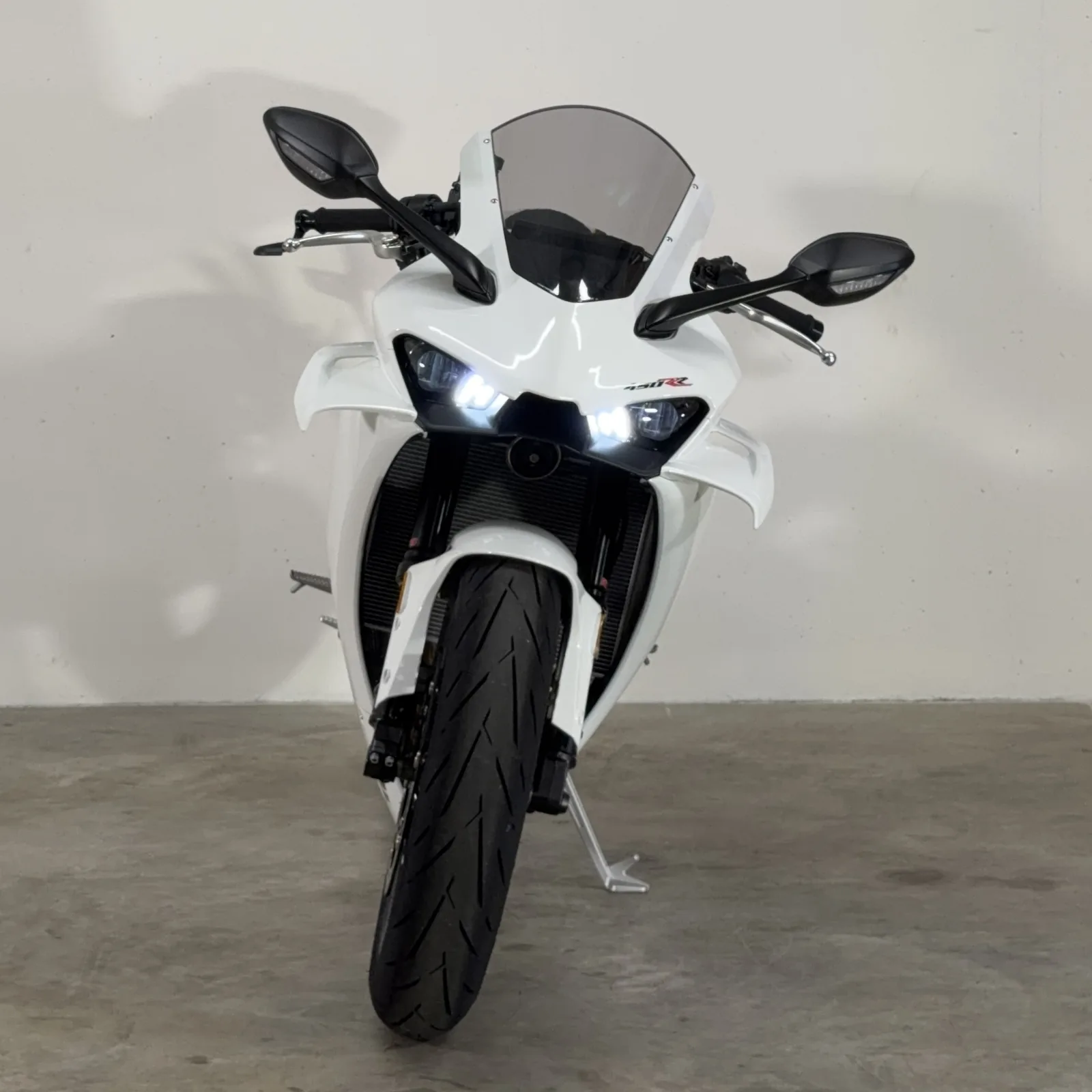 Les nouvelles Kove 350 RR et 450 RR sont chez R16 Moto — photo 4