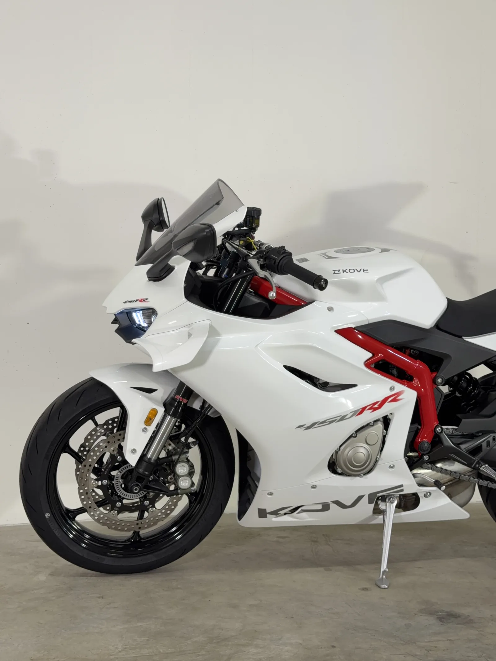 Les nouvelles Kove 350 RR et 450 RR sont chez R16 Moto — photo 6