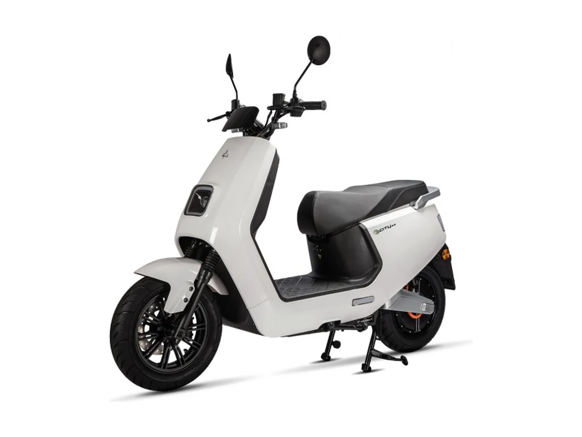 Mash E-CITY 4.0 — 125 cm³ chez Pôle Moto Quad & SSV à Champniers