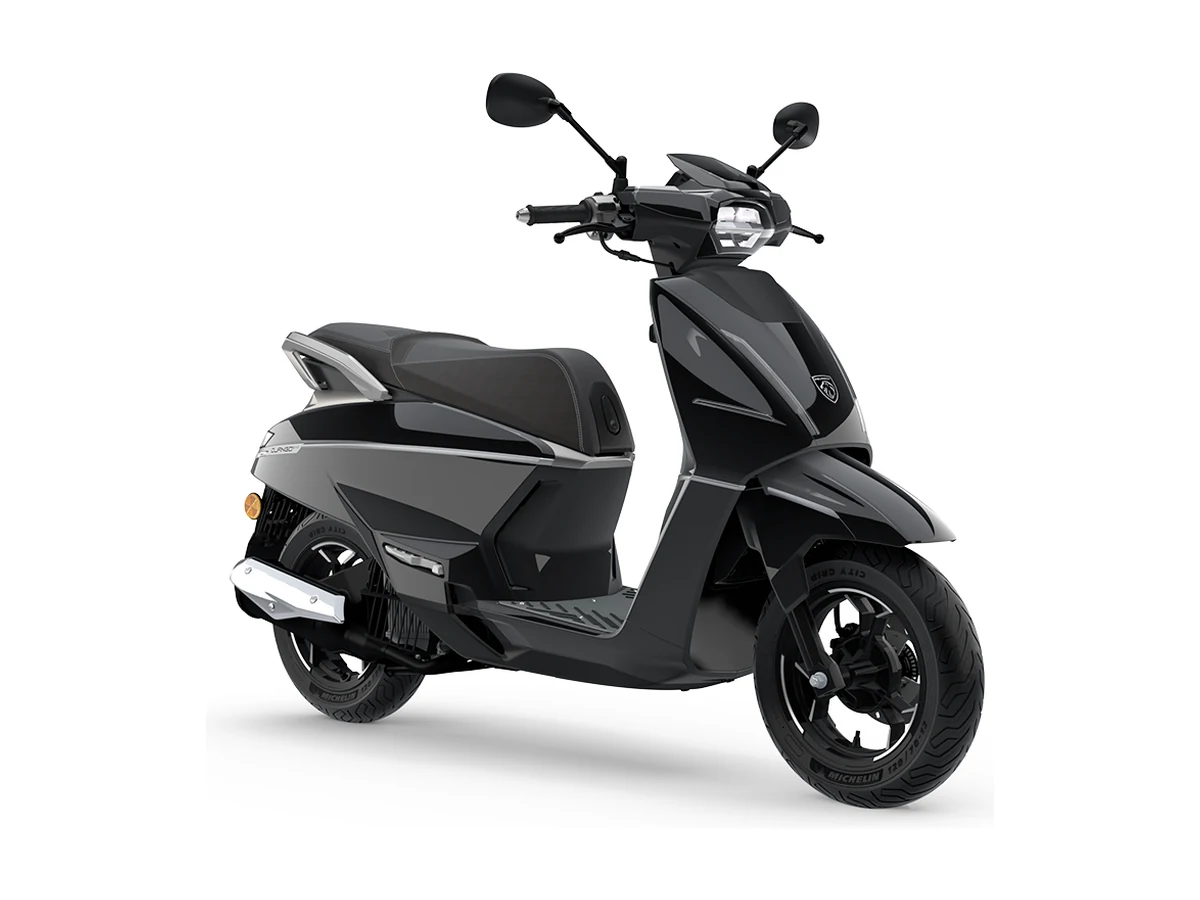 Peugeot Django Evo — 125 cm³ chez Pôle Moto Quad & SSV à Champniers