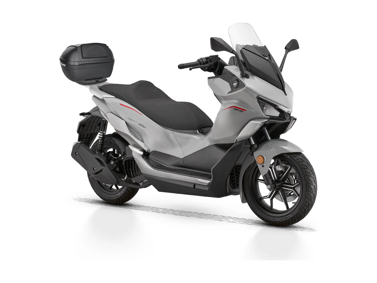 QJ Motor FORT 125 N — 125 cm³ chez Pôle Moto Quad & SSV à Champniers